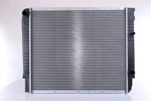 Kühler, Motorkühlung NISSENS 65531A)