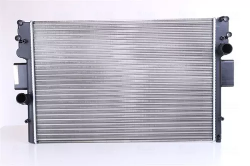 Kühler, Motorkühlung NISSENS 61981)