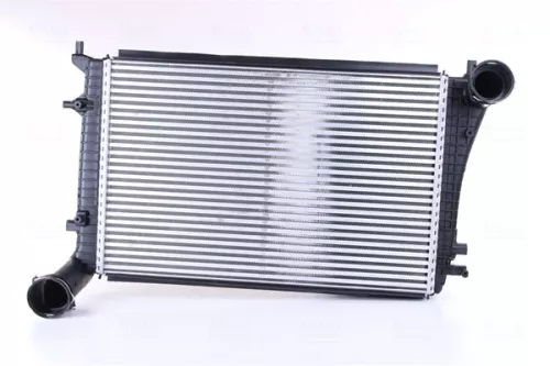 Ladeluftkühler NISSENS 96619)
