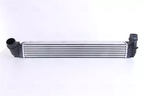 Ladeluftkühler NISSENS 96545)