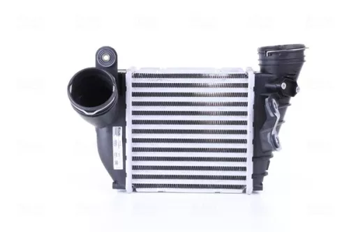 Charge Air Cooler NISSENS 96679)