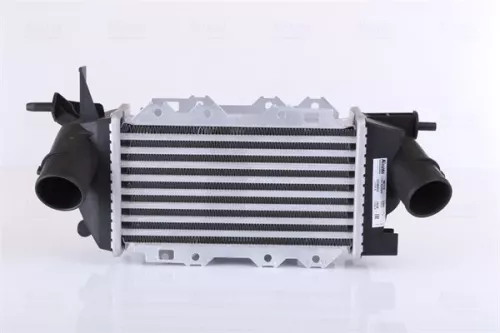 Charge Air Cooler NISSENS 96772)