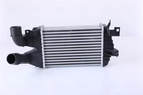 Charge Air Cooler NISSENS 96587)